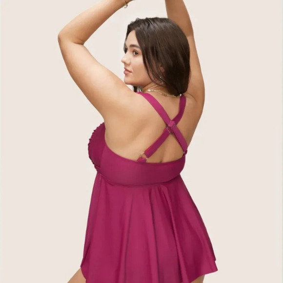 BloomChic Plus size Solid Square Neck Crossover Gathered Swim Top - Picture 2 of 6